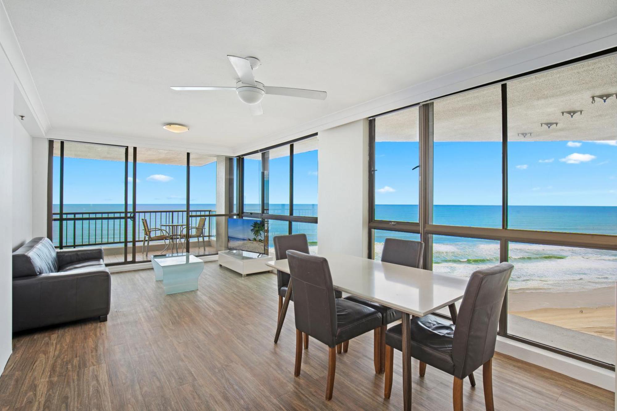 Capricorn One Beachside Holiday Apartments - Official Gold Coast Eksteriør billede