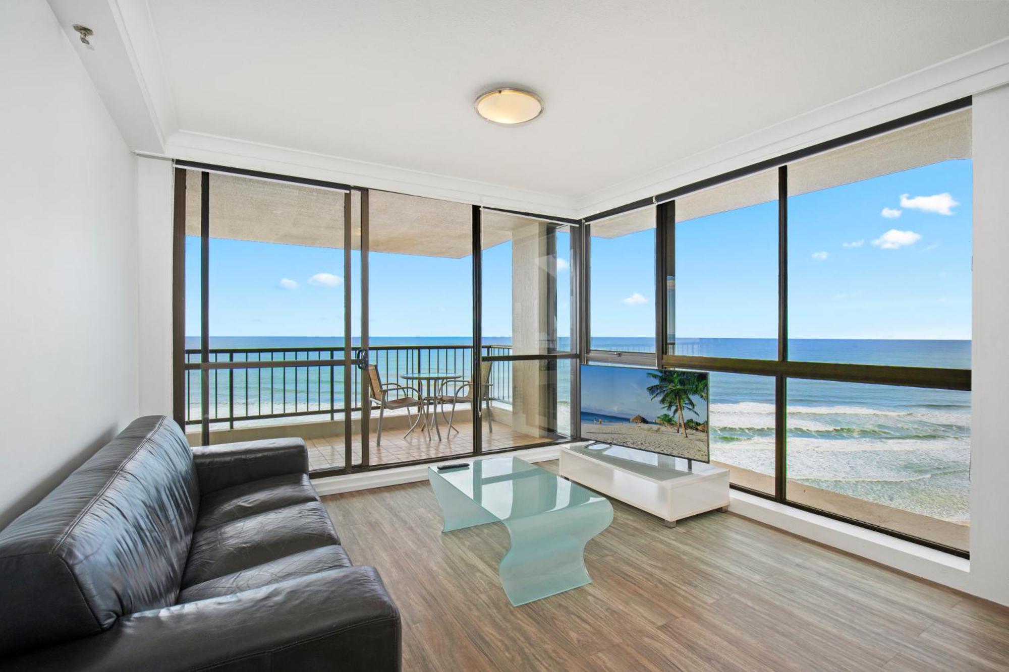 Capricorn One Beachside Holiday Apartments - Official Gold Coast Eksteriør billede