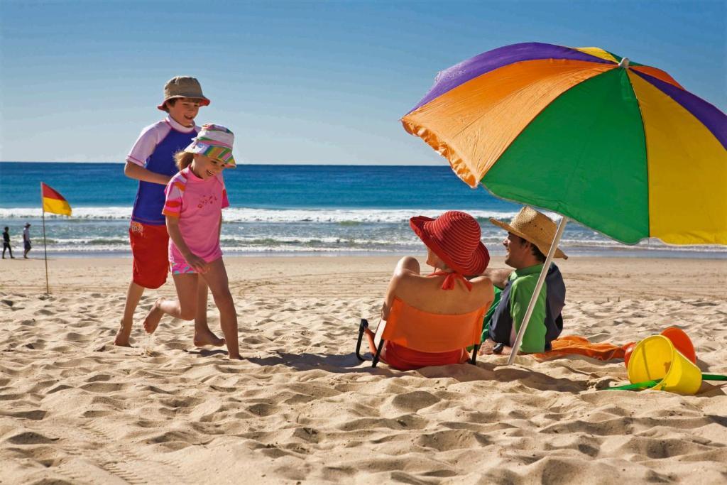 Capricorn One Beachside Holiday Apartments - Official Gold Coast Eksteriør billede