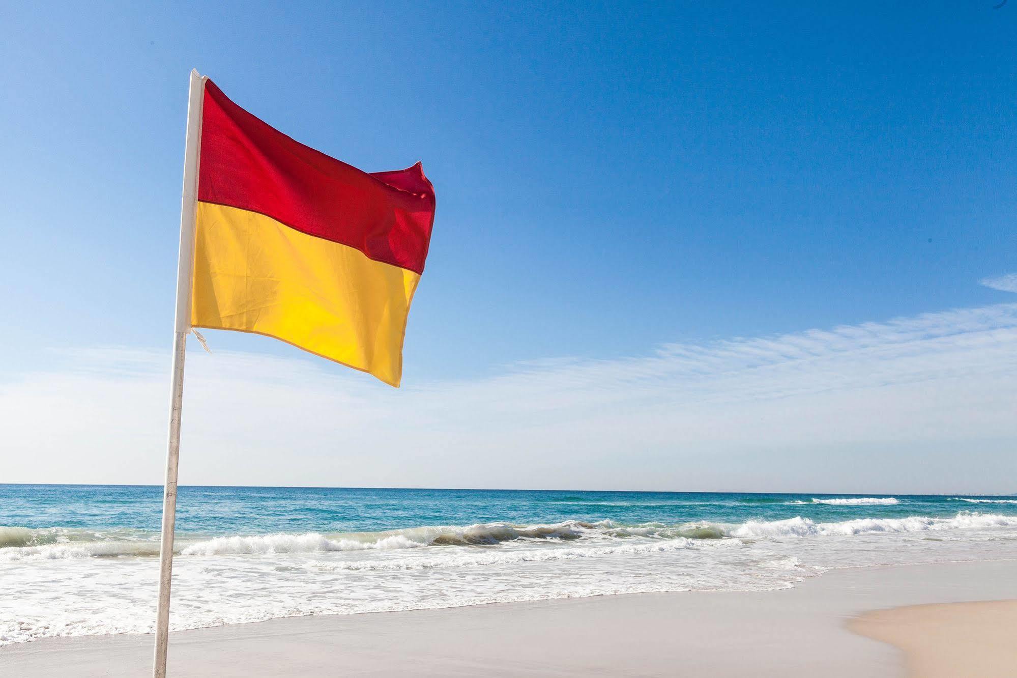 Capricorn One Beachside Holiday Apartments - Official Gold Coast Eksteriør billede