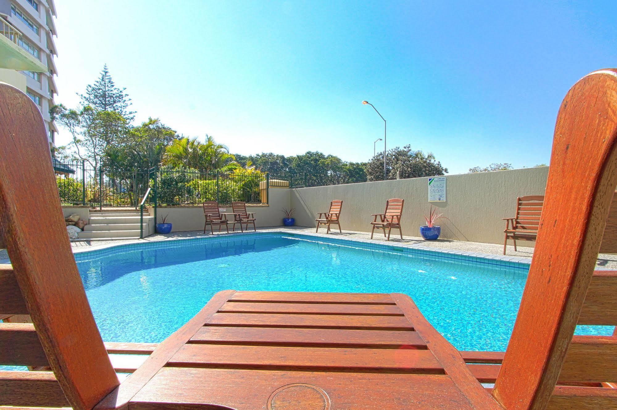 Capricorn One Beachside Holiday Apartments - Official Gold Coast Eksteriør billede