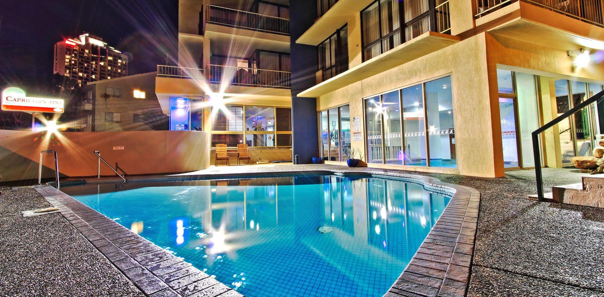 Capricorn One Beachside Holiday Apartments - Official Gold Coast Eksteriør billede